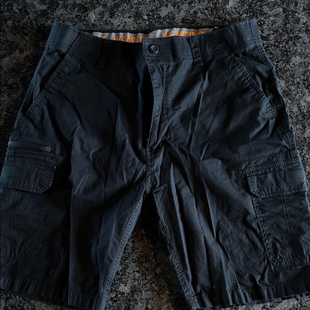Men's Versatile Black Cargo Shorts